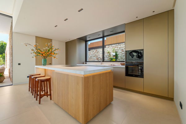 Mediterranean exclusivity at its finest in the heart of Marbella’s Golden Mile, Marbella