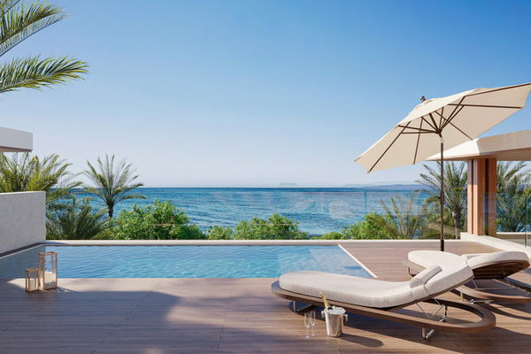 Spectacular residence from a new beachfront project in Estepona