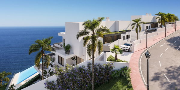 Modern Penthouse with exceptional views of the mediterranean cost near Nerja