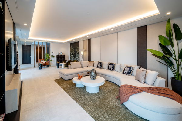 Incredible new-build luxury villa with panoramic views in El Paraiso, Estepona East