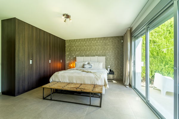 Fantastic villa for rent, available only in summer, at Los Naranjos Golf Club, Puerto Banús