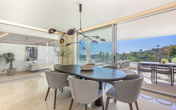 Duplex Penthouse with Panoramic Views in Botanic, La Reserva del Alcuzcuz, Benahavís