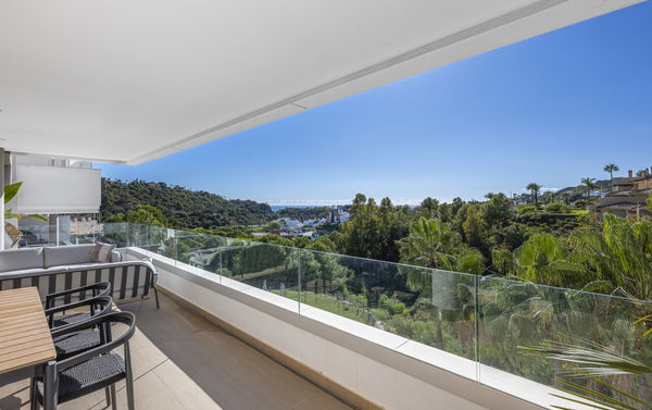 Duplex Penthouse with Panoramic Views in Botanic, La Reserva del Alcuzcuz, Benahavís