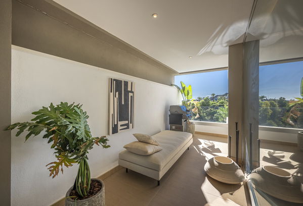Duplex Penthouse with Panoramic Views in Botanic, La Reserva del Alcuzcuz, Benahavís