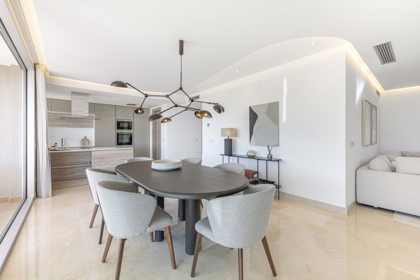 Duplex Penthouse with Panoramic Views in Botanic, La Reserva del Alcuzcuz, Benahavís