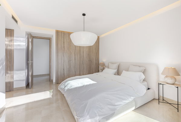 Duplex Penthouse with Panoramic Views in Botanic, La Reserva del Alcuzcuz, Benahavís