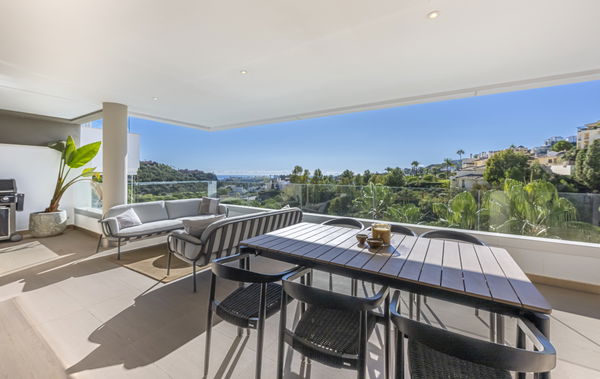 Duplex Penthouse with Panoramic Views in Botanic, La Reserva del Alcuzcuz, Benahavís