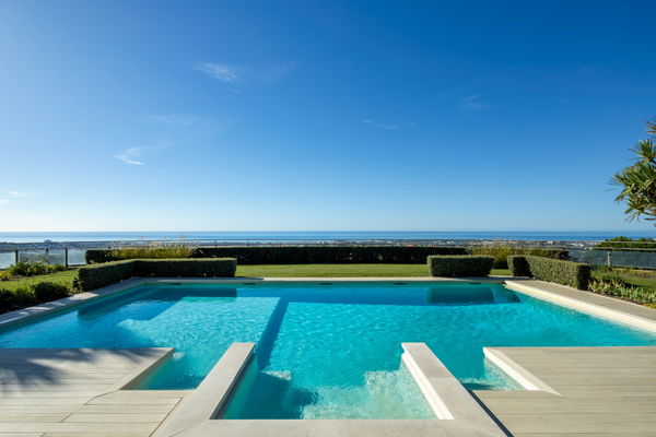 Stunning mediterranean villla with impressive views in Monte Halcones, Benahavís