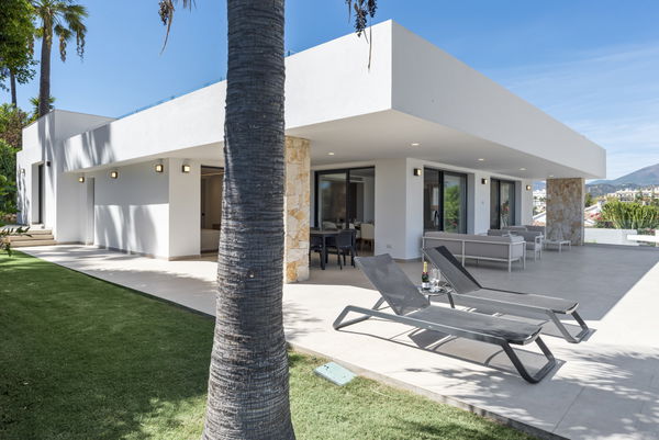 Magnificent villa in the heart of Guadalmina Alta, Marbella