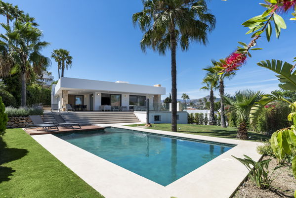 Magnificent villa in the heart of Guadalmina Alta, Marbella