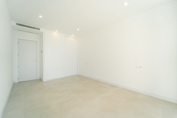 Comtemporary Style Villa with Sea Views in Benalmádena Costa, Málaga