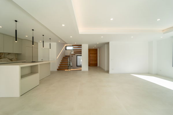 Comtemporary Style Villa with Sea Views in Benalmádena Costa, Málaga