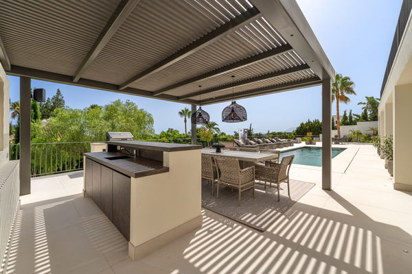Stunning fully renovated villa in Rocío de Nagüeles, Golden Mile, Marbella
