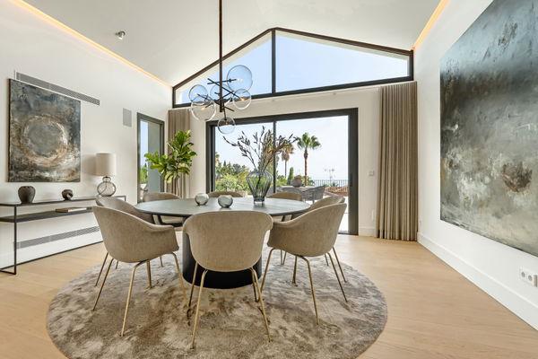 Stunning fully renovated villa in Rocío de Nagüeles, Golden Mile, Marbella