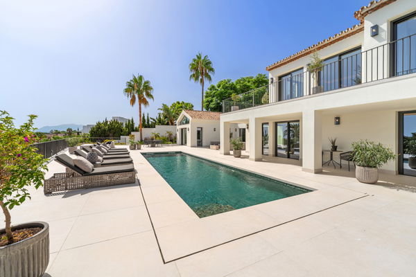 Stunning fully renovated villa in Rocío de Nagüeles, Golden Mile, Marbella