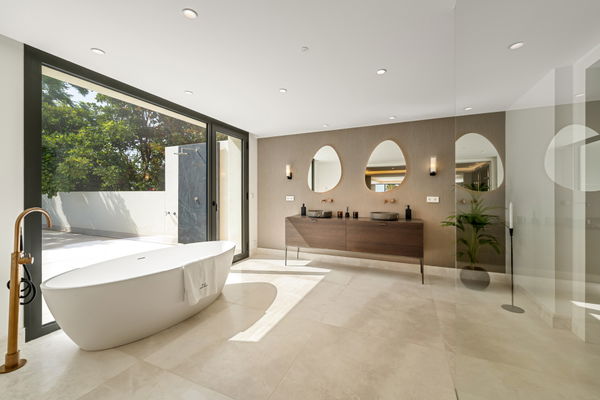 Stunning fully renovated villa in Rocío de Nagüeles, Golden Mile, Marbella