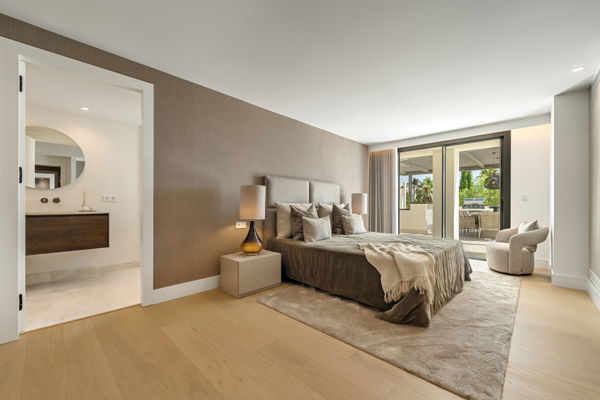Stunning fully renovated villa in Rocío de Nagüeles, Golden Mile, Marbella