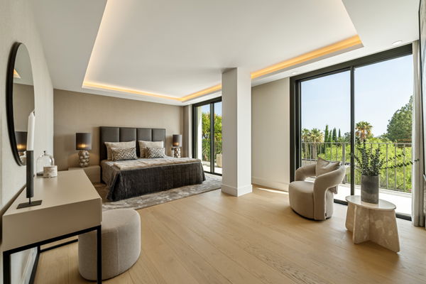 Stunning fully renovated villa in Rocío de Nagüeles, Golden Mile, Marbella