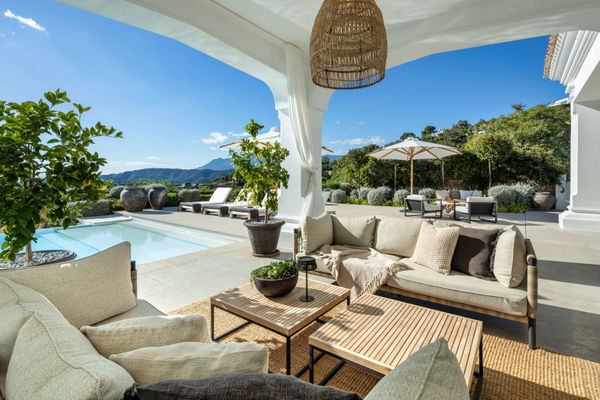 Exclusive mansion with panoramic views of the sea and coastline at Marbella Golf Club Resort, Benahavís