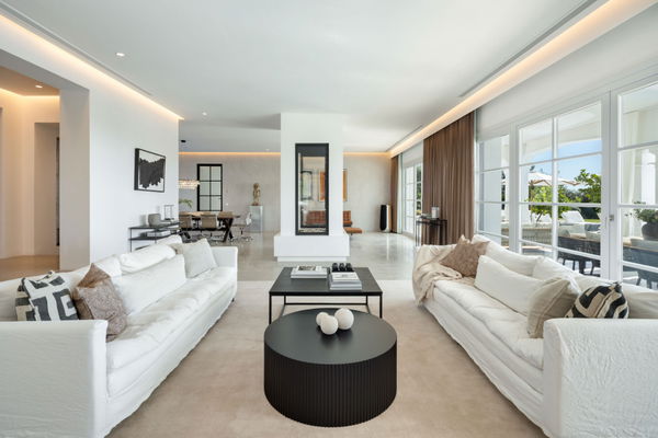 Exclusive mansion with panoramic views of the sea and coastline at Marbella Golf Club Resort, Benahavís