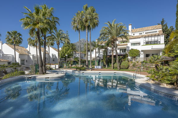 Casa Marisal, a contemporary luxury Townhouse on Marbella’s Golden Mile