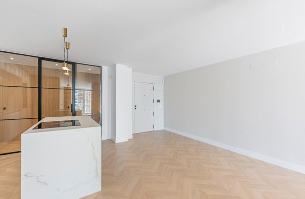 Elegant city apartment with Sea views, Málaga