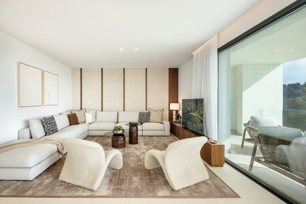 Stunning villa in the prestigious area of Pinares de San Anton, Málaga