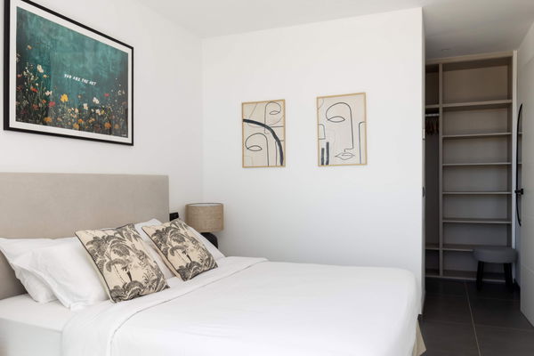 Modern villa with open golf views in Valle Romano, Estepona West