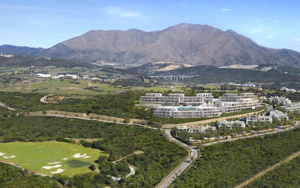 Elegant branded penthouse with sea and golf views in Finca Cortesín, Casares