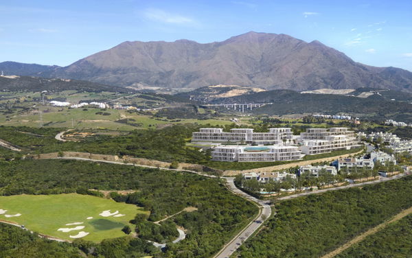 Refined branded penthouse with panoramic sea views in Finca Cortesín, Casares