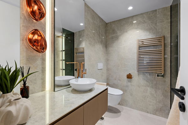 Refined beachfront living in Alcazaba Beach, Estepona