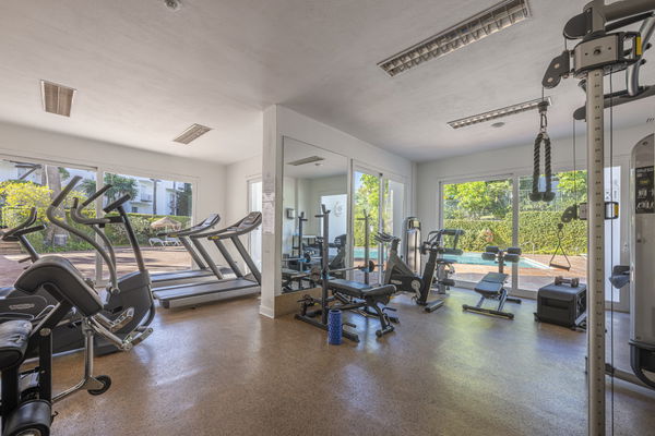Refined beachfront living in Alcazaba Beach, Estepona