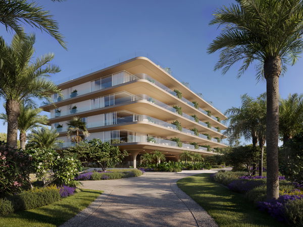 Contemporary residence with dual terraces offering sea and mountain views Estepona, Málaga