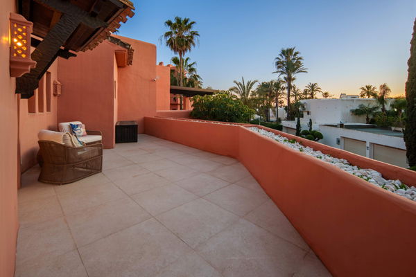 A beachfront penthouse designed around privacy and mediterranean living in La Morera, Marbella East