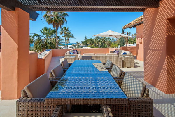 A beachfront penthouse designed around privacy and mediterranean living in La Morera, Marbella East