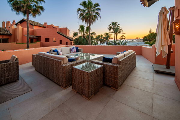 A beachfront penthouse designed around privacy and mediterranean living in La Morera, Marbella East