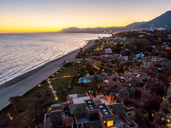 A beachfront penthouse designed around privacy and mediterranean living in La Morera, Marbella East