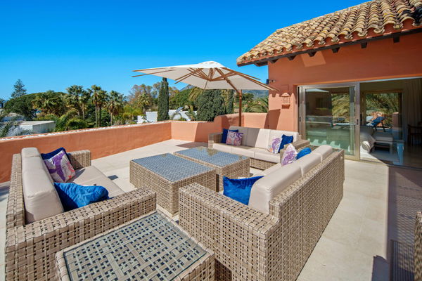 A beachfront penthouse designed around privacy and mediterranean living in La Morera, Marbella East