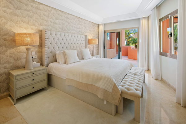 A beachfront penthouse designed around privacy and mediterranean living in La Morera, Marbella East