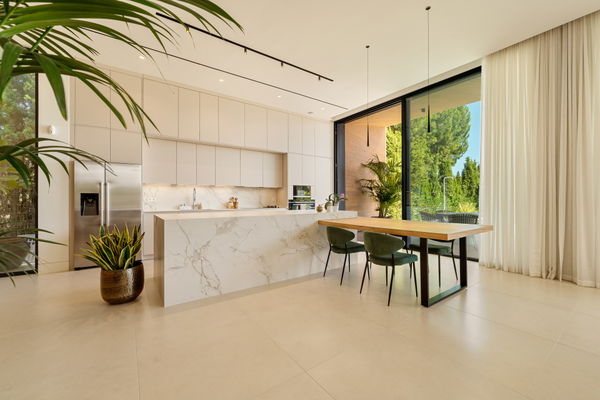A remarkable modern residence in the prestigious enclave of Guadalmina Alta, Marbella