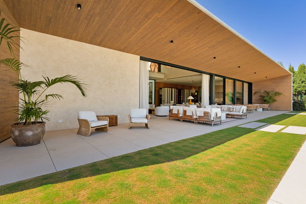 A remarkable modern residence in the prestigious enclave of Guadalmina Alta, Marbella