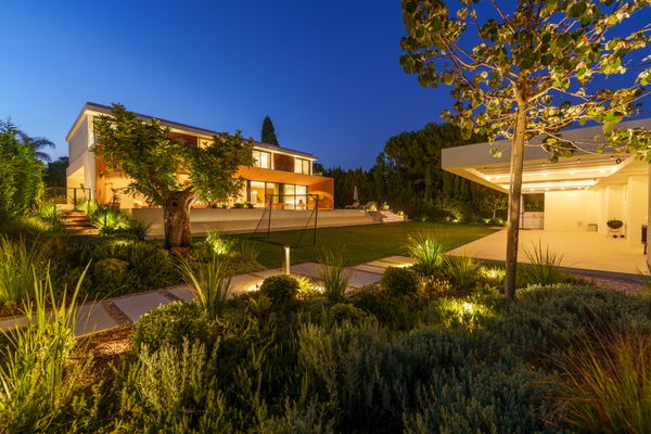 A remarkable modern residence in the prestigious enclave of Guadalmina Alta, Marbella