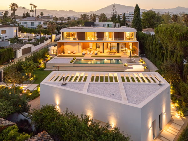 A remarkable modern residence in the prestigious enclave of Guadalmina Alta, Marbella