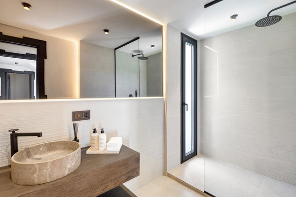Minimalist Luxury Villa with Japandi Interiors in Nueva Andalucía
