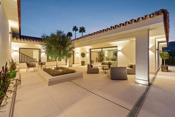 Espectacular villa frontline golf in las Brisas, Nueva Andalucia, Marbella
