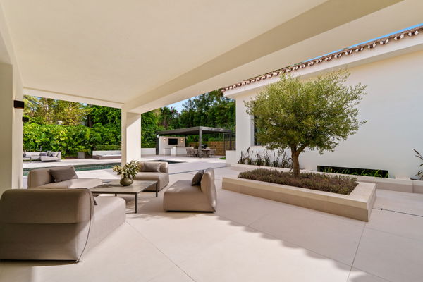 Espectacular villa frontline golf in las Brisas, Nueva Andalucia, Marbella
