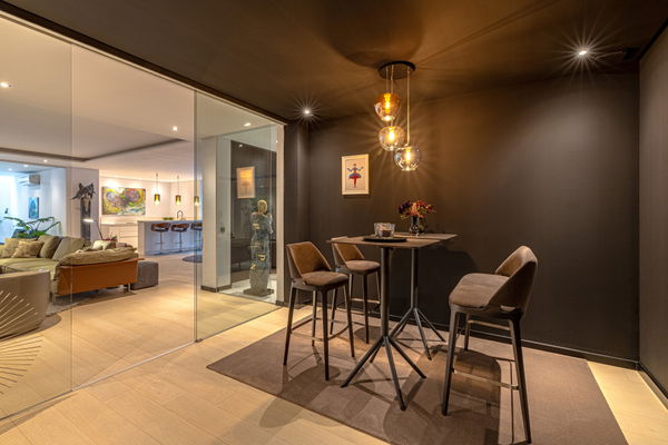 Contemporary luxury villa with expansive plot and refined Mediterranean living in Guadalmina Baja, Marbella