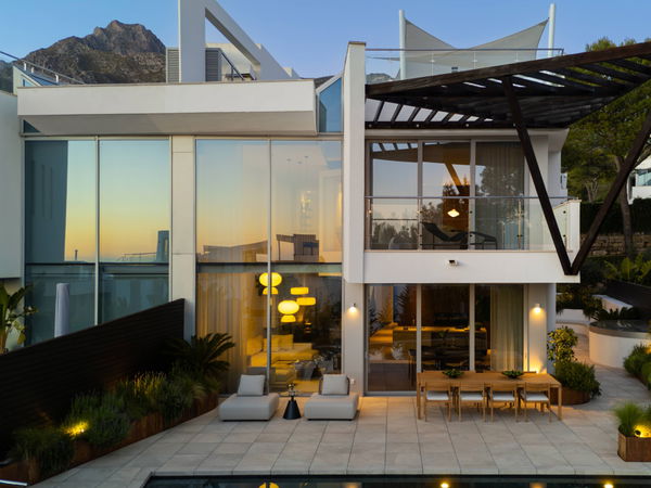 Contemporary four-bedroom property with private pool in an exclusive gated community, Sierra Blanca, Marbella