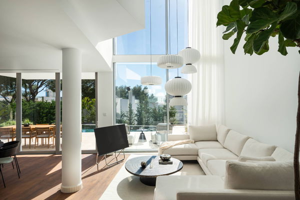 Contemporary four-bedroom property with private pool in an exclusive gated community, Sierra Blanca, Marbella