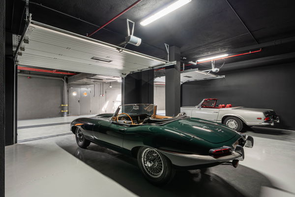 Contemporary four-bedroom property with private pool in an exclusive gated community, Sierra Blanca, Marbella